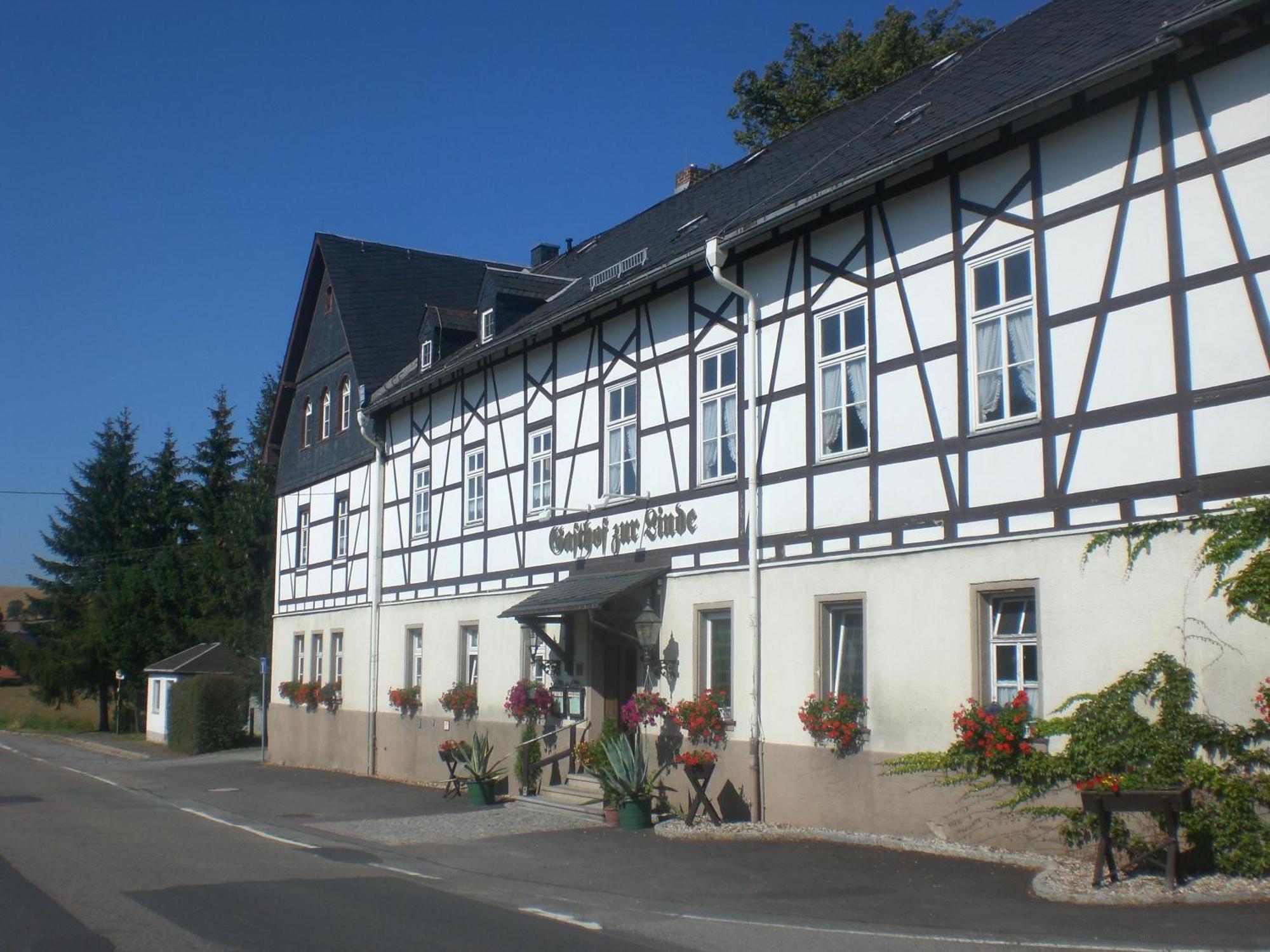 Hotel Gasthof Zur Linde Weissbach  المظهر الخارجي الصورة